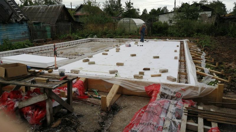 Процесс укладки утеплителя.jpg